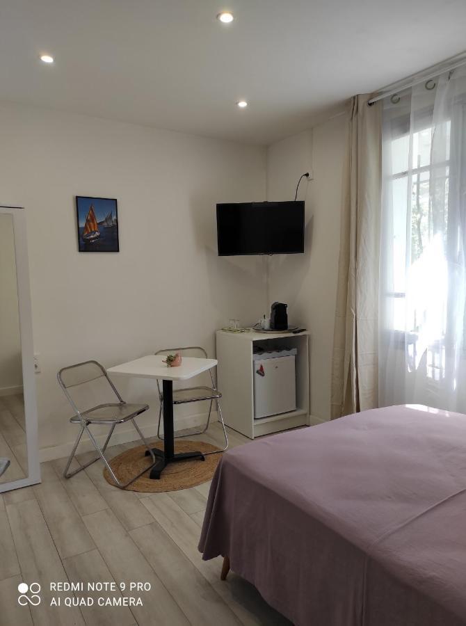 Chambre Accueillante A 2 Mn Du Centre Ville Perpignan Luaran gambar